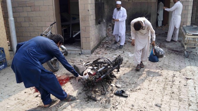 Pakistan’da Hastane Yakınında İntihar Saldırısı: 7 Ölü, 26 Yaralı