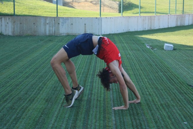 Merakı İle Başladığı Uzun Atlama Sporunda Dünya İkincisi Oldu