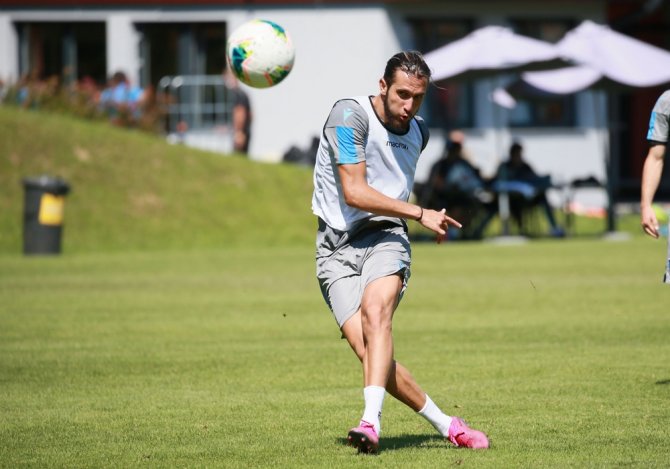 Calep Ekuban Trabzonspor Kampına Katıldı