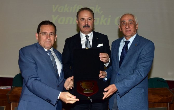 Vakıfbank Genel Müdürü Üstünsalih: "Kriz Geride Kalmıştır, Türkiye Kalkınmasına Ve Yükselmesine Başlamıştır”