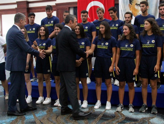 Fenerbahçe Yüksek Divan Kurulu Toplantısı Başladı