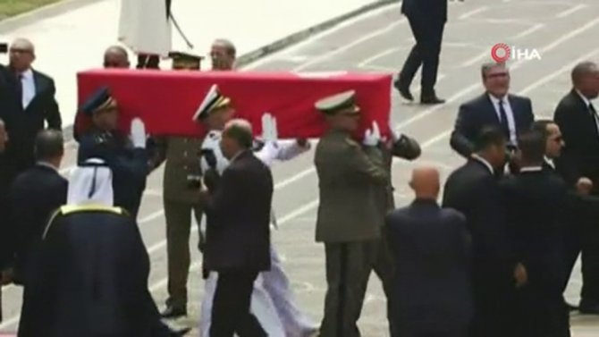 Tunus Cumhurbaşkanı Sibsi Son Yolculuğuna Uğurlandı