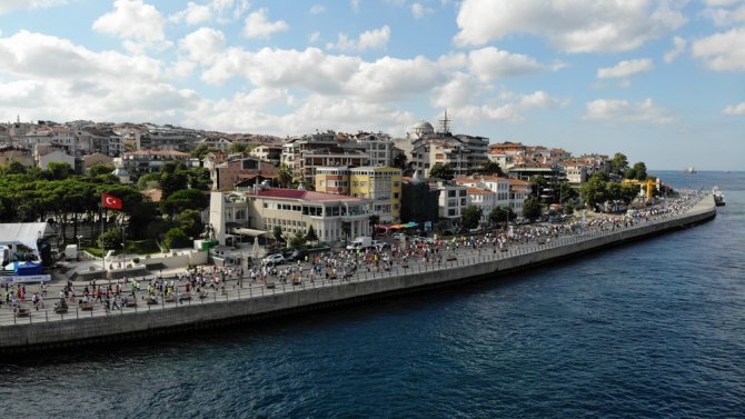 2 Bin İstanbullu Üsküdar’ı Koştu