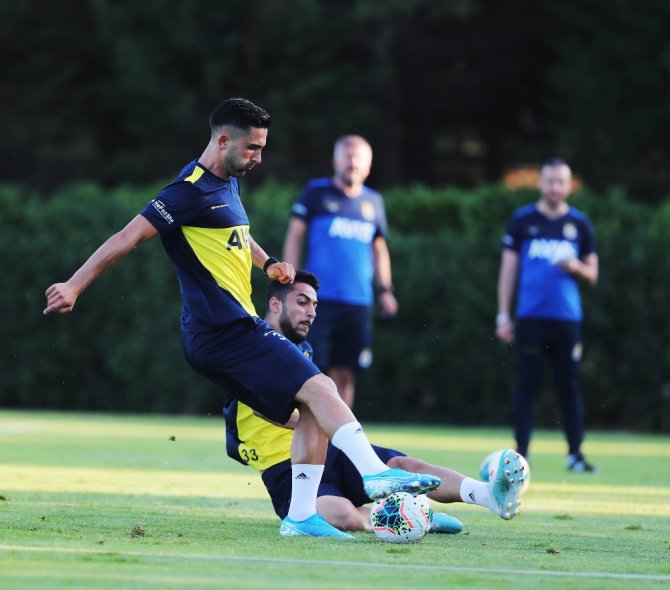 Fenerbahçe Hazırlıklarını Sürdürdü
