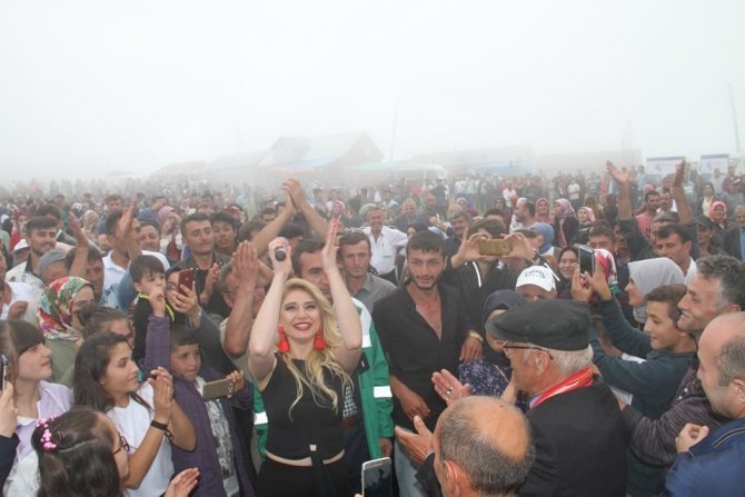 Doğu Karadeniz’de Yayla Şenlikleri Sürüyor