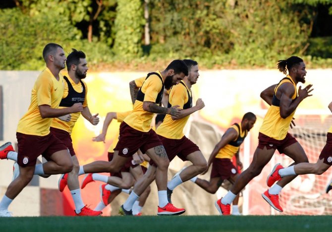 Galatasaray’da Seri Takımla İdmana Çıktı