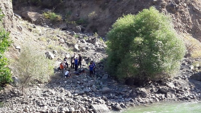 Çoruh Nehri’ne Düştüğü Tahmin Edilen Teknisyen Ölü Bulundu