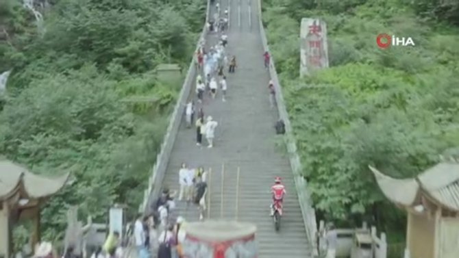 999 Basamağı 56 Saniyede Tırmandı