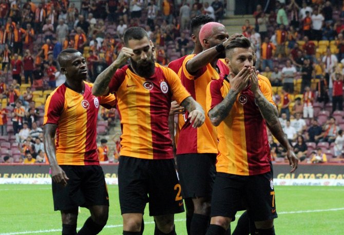 Galatasaray Evinde Panathinaikos’u 2-1 Mağlup Etti