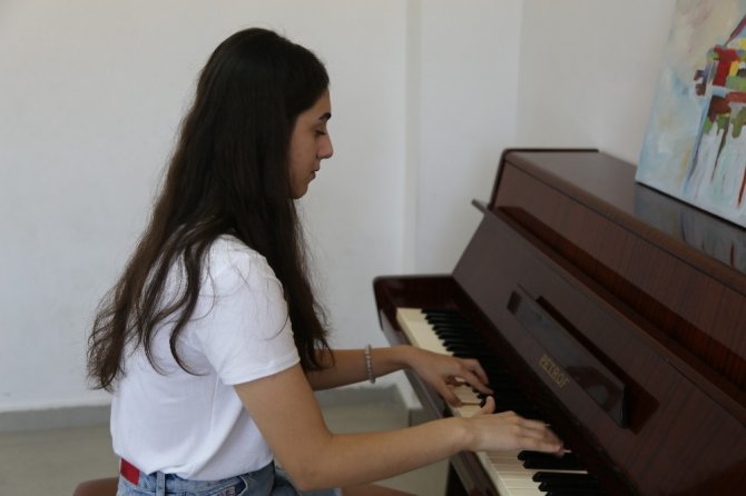 Artvinli Genç Piyanistlere İtalya’dan Önemli Davet