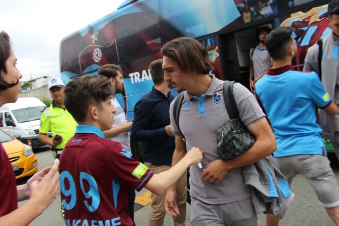 Trabzonspor Prag’a Tur İçin Uçtu