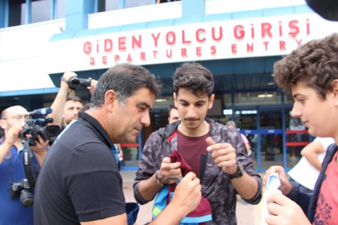 Trabzonspor Prag’a Tur İçin Uçtu