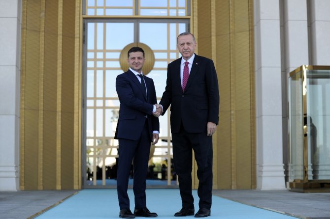 Cumhurbaşkanı Erdoğan, Ukrayna Devlet Başkanı Zelenskiy’i Resmi Törenle Karşıladı
