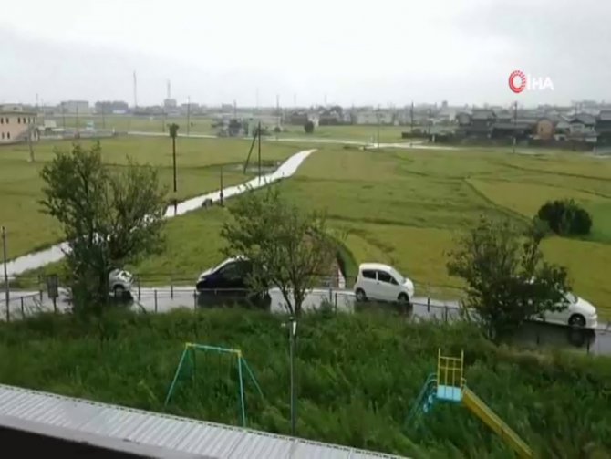 Japonya’da Fırtına Can Aldı: 1 Ölü, 49 Yaralı