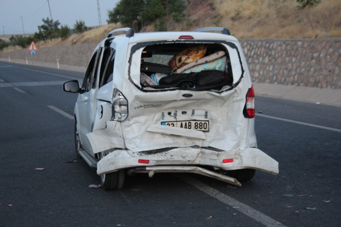 Elazığ’da Trafik Kazası: 8 Yaralı