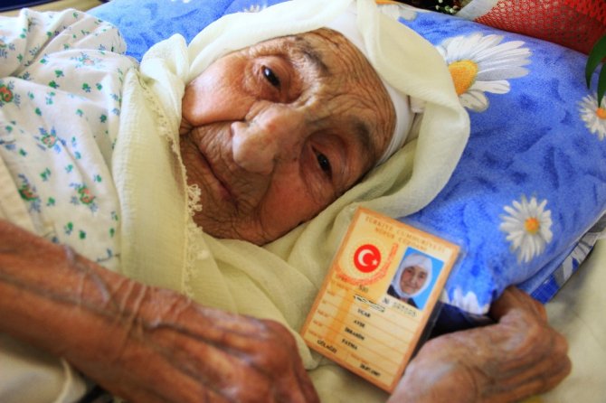 3 Padişah, 27 Başbakan, 12 Cumhurbaşkanı Gördü