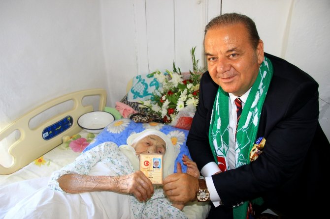 3 Padişah, 27 Başbakan, 12 Cumhurbaşkanı Gördü
