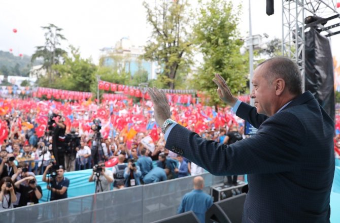 Cumhurbaşkanı Erdoğan: “Emine Bulut Hanımefendi İle İlgili Olay Yenilir Yutulur Bir Olay Değildir”