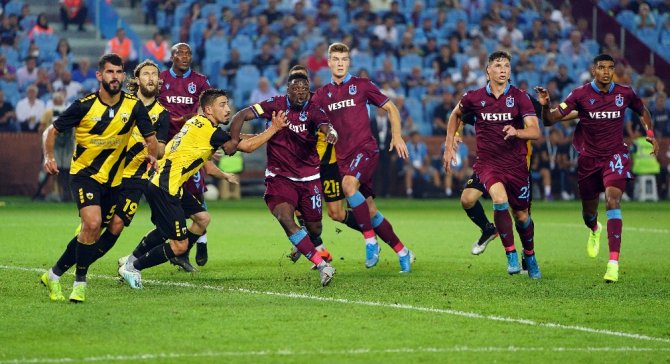 Trabzonspor Gruplara Kaldı