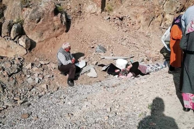 Gümüşhane’de Otomobil Takla Attı: 4 Yaralı