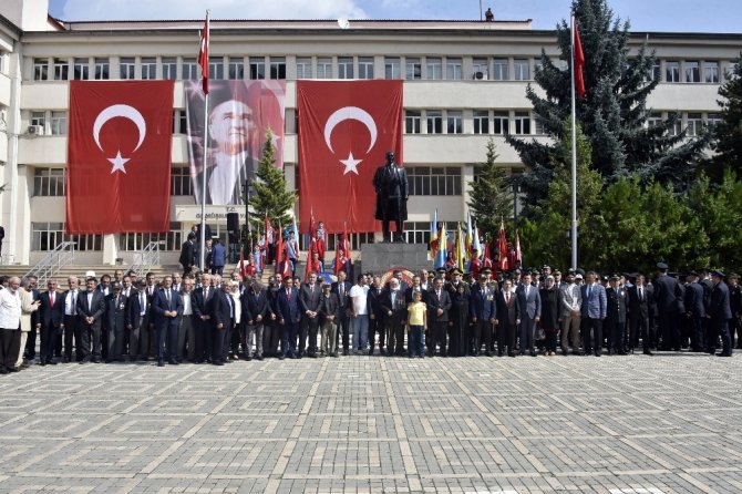 Gümüşhane’de 30 Ağustos Zafer Bayramı Kutlamaları
