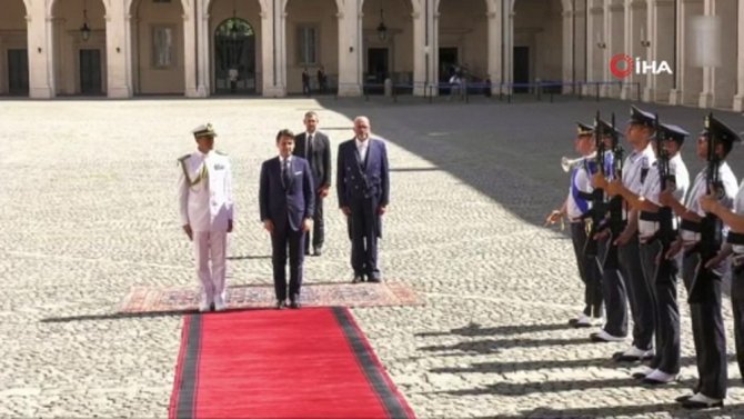 İtalya’da Bir Kez Daha Hükümet Kuruldu