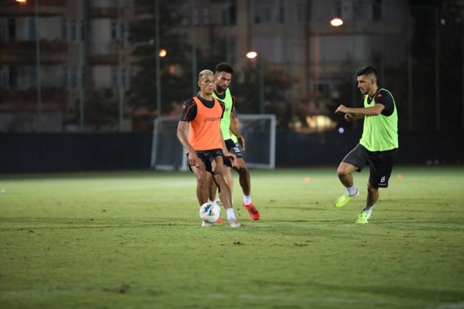 Erol Bulut: ”Fenerbahçe Maçından 3 Puanla Ayrılma Hedefimiz Var”