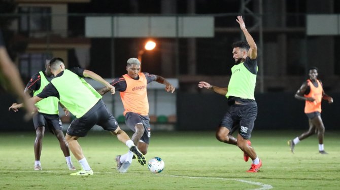 Erol Bulut: ”Fenerbahçe Maçından 3 Puanla Ayrılma Hedefimiz Var”