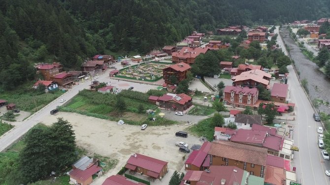 Uzungöl’de Yıkımlar Başlıyor