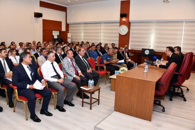 Gümüşhane’de Yeni Eğitim Öğretim Yılına Hazırlık Toplantısı Yapıldı