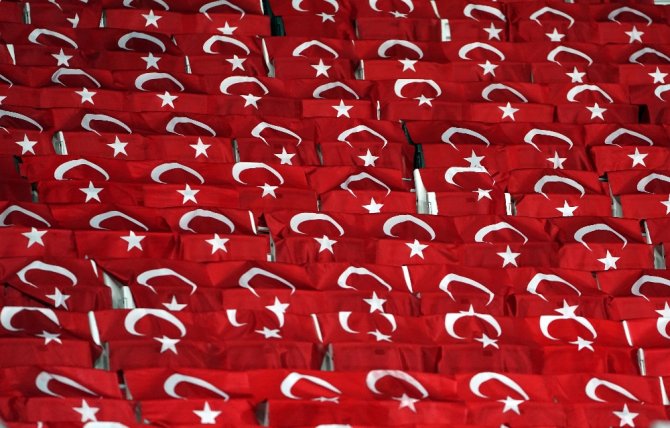 Beşiktaş Park’ta Ay-yıldızlı Şölen