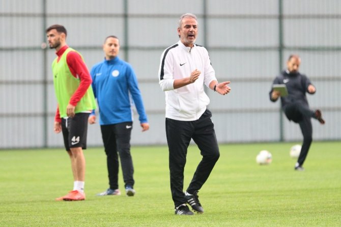 Çaykur Rizespor, Göztepe Maçının Hazırlıklarını Sürdürüyor