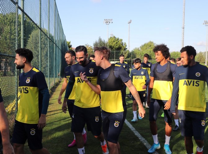Fenerbahçe, Alanyaspor Maçı Hazırlıklarını Sürdürdü