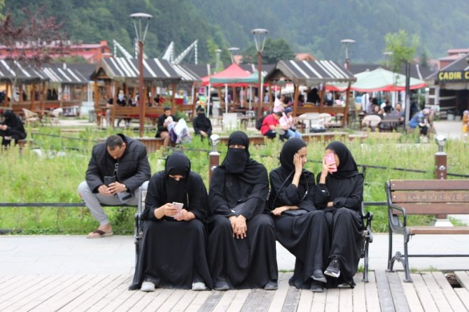 Uzungöllü Turizmciler Sezondan Memnun