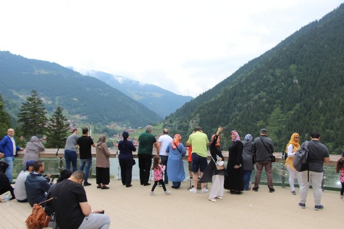 Uzungöllü Turizmciler Sezondan Memnun