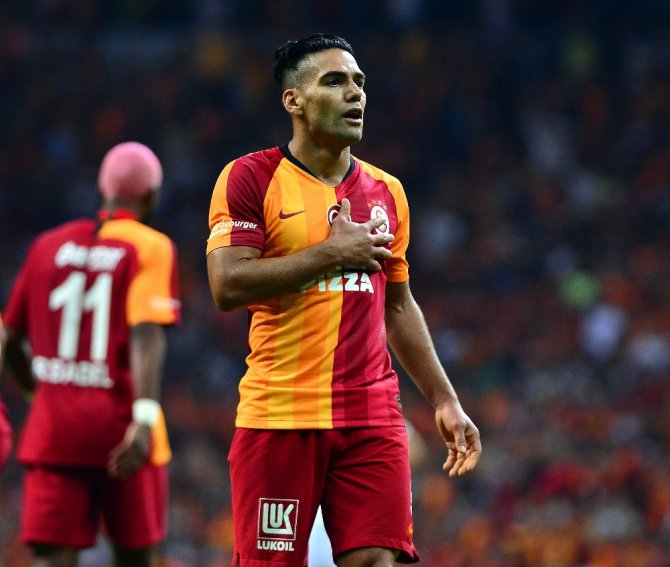Galatasaray Falcao’nun Golüyle Kasımpaşa’yı Geçti