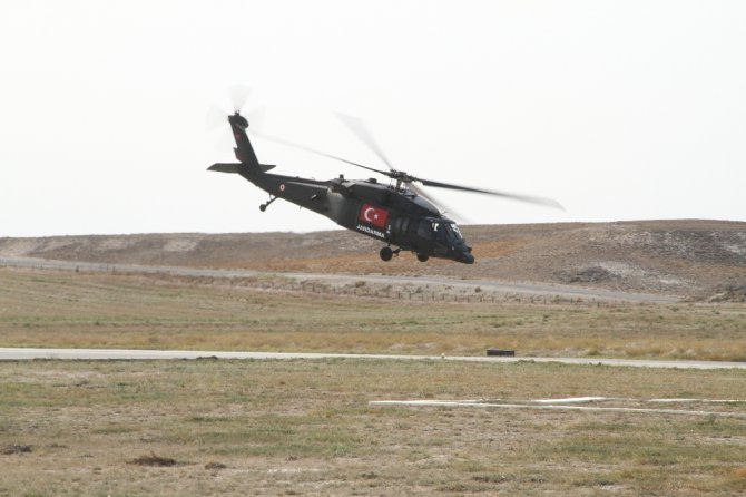 Çelik Kanatlar Helikopter Akrobasi Ekibi Sivrihisar Semalarında