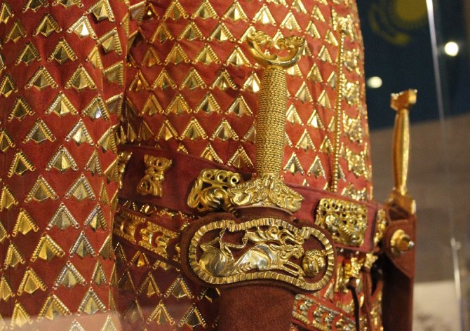 Altın Elbiseli Adam’ Ankara’da