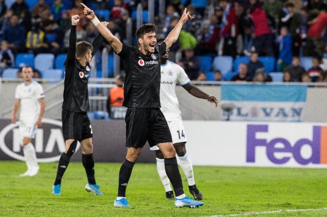 Uefa Avrupa Ligi: Slovan Bratislava: 4 - Beşiktaş: 2 (Maç Sonucu)