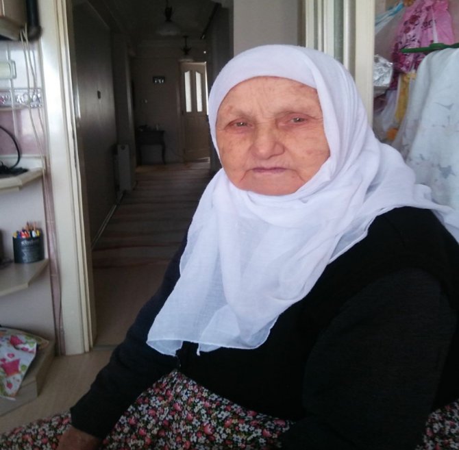 91 Yaşındaki Kadını Demir Çubukla Gasp Edip Öldü Diye Bıraktı