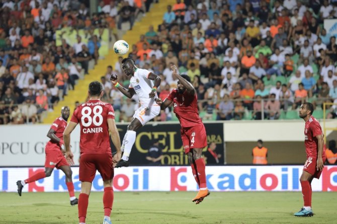 Lider Alanyapor Puan Kaybetti