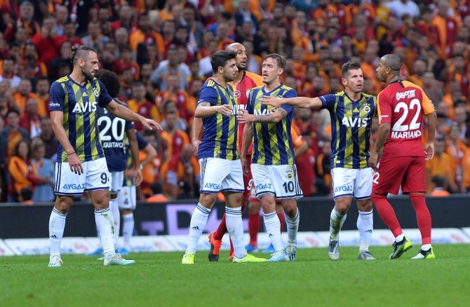 Dev Derbide Kazanan Yok