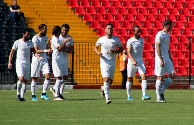 Akhisarspor, Karagümrük’ten Puanla Döndü