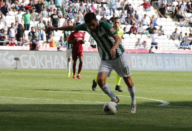 Konyaspor Sahasında Kazandı