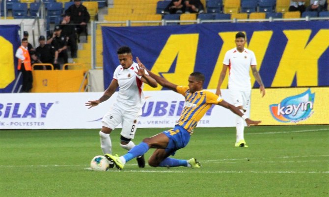 Süper Lig: Mke Ankaragücü: 2 - Gençlerbirliği: 1 (Maç Sonucu)
