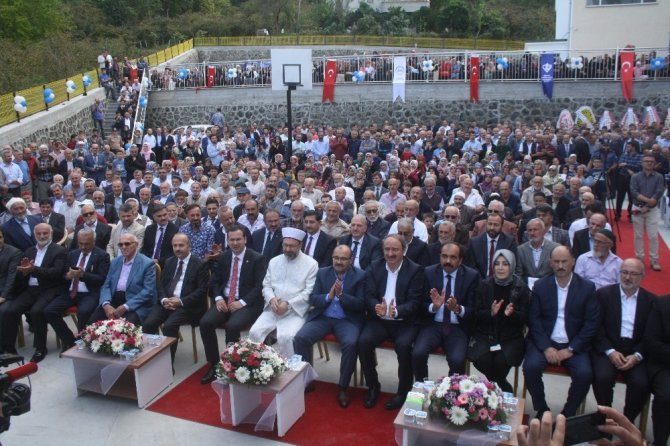 Diyanet İşleri Başkanı Erbaş, Vakfıkebir’de Yatılı Kız Kur’an Kursu’nun Açılışına Katıldı