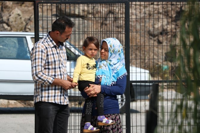 Minik Meryem Günden Güne Eriyor: Yardım Bekliyor