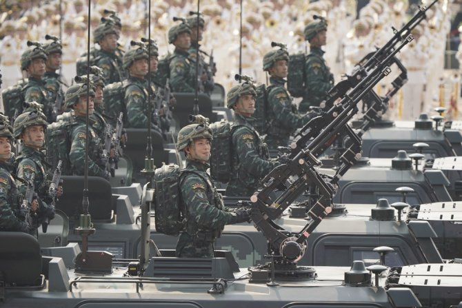 Çin’den Gövde Gösterisi