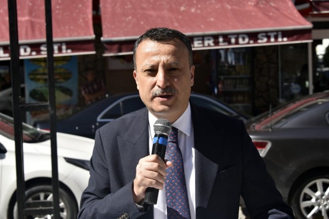 Gümüşhane’de Yayalara Yol Verenlere Teşekkür Belgesi Verildi