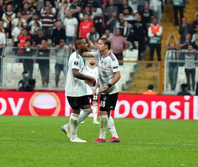 Uefa Avrupa Ligi: Beşiktaş: 0 - Wolverhampton: 1 (Maç Sonucu)